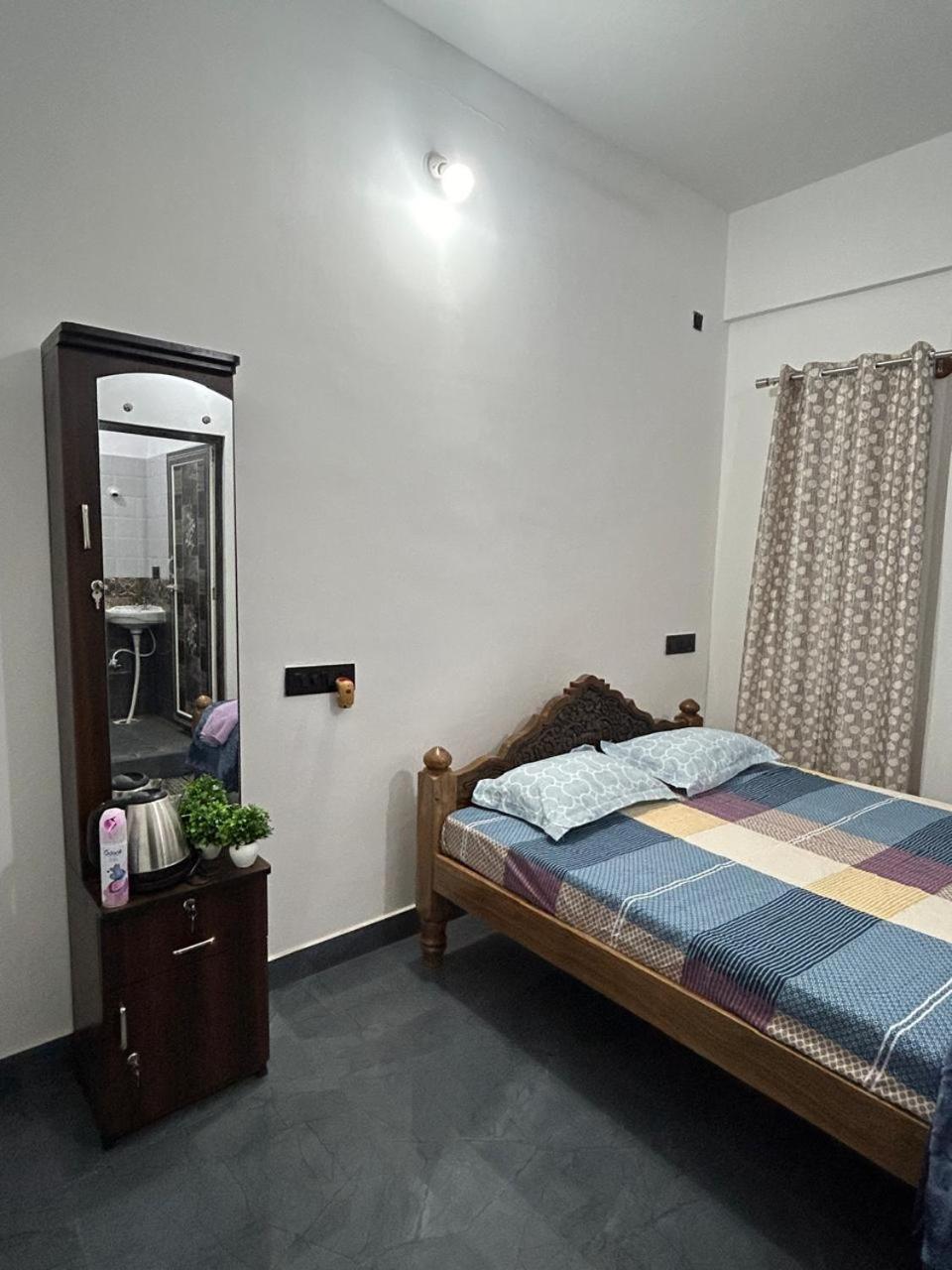 Travel Inn Mysore Vanivilasa Puram Ngoại thất bức ảnh